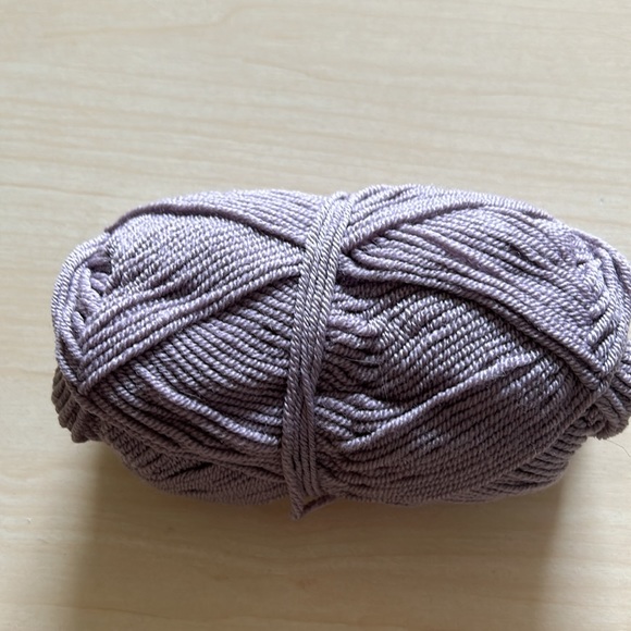 Handmade fingerless mittens - Picture 6 of 6